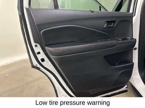 Used 2022 Honda Pilot TrailSport image 29