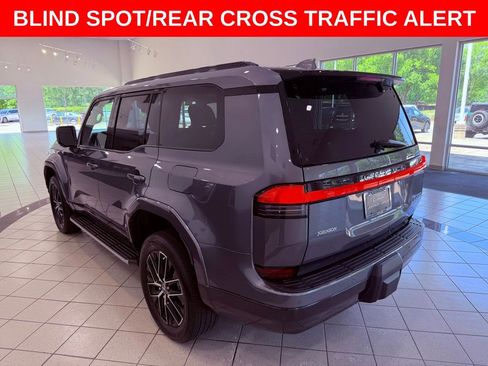 Used 2024 Lexus GX 550 w/ Accessory Package (2T) AWD/4WD image 5