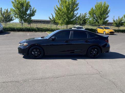 Used 2025 Honda Civic Si image 2