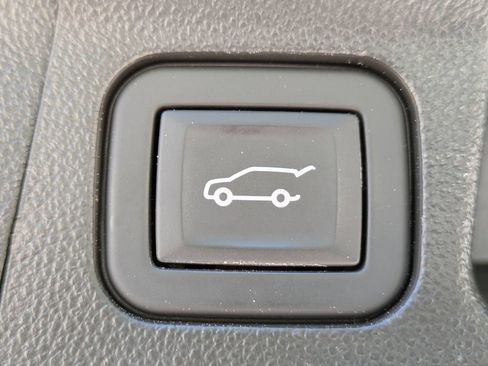 Used 2023 GMC Acadia SLE w/ Driver Convenience Package AWD/4WD image 14