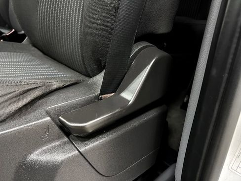 Used 2018 Ford Transit 350 XLT image 14