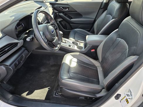 Used 2024 Subaru Crosstrek 2.5i Limited image 9