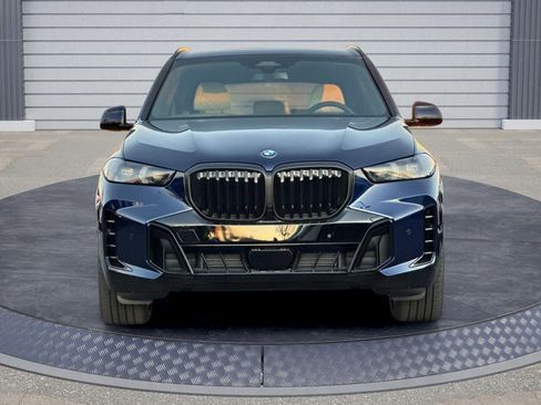 New 2026 BMW X5 xDrive40i w/ M Sport Package image 2