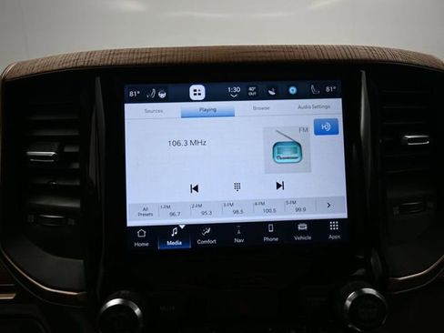 Used 2022 RAM 1500 Limited w/ Body Color Bumper Group AWD/4WD image 26