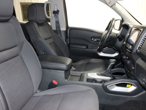 Used 2023 Nissan Frontier SV w/ SV Convenience Package AWD/4WD image 33