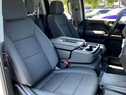 Used 2025 GMC Sierra 1500 Pro w/ Pro Value Package image 26