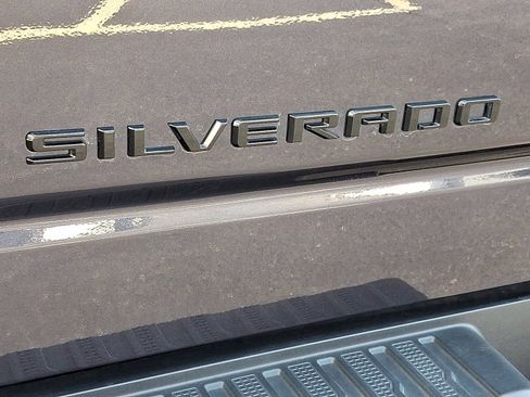 Used 2024 Chevrolet Silverado 1500 Custom Trail Boss w/ LPO, Dark Essentials Package image 28