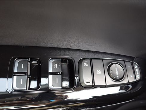Used 2019 Kia Sportage EX w/ Option Group 040 AWD/4WD image 14