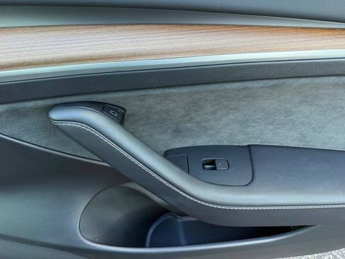 Used 2023 Tesla Model 3 Standard Range RWD image 32