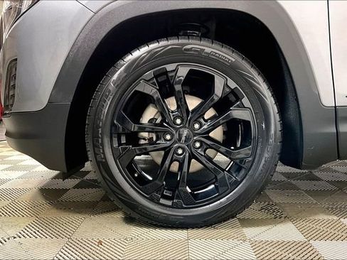 Used 2021 GMC Terrain SLE w/ Driver Convenience Package image 8