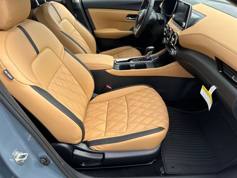 New 2025 Nissan Sentra SV w/ SV Premium Package image 13