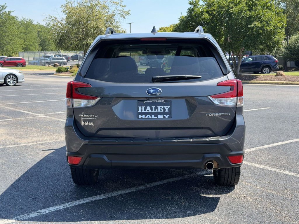 Used 2021 Subaru Forester Limited AWD/4WD image 21