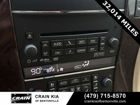 Used 2014 Cadillac Escalade Premium image 18