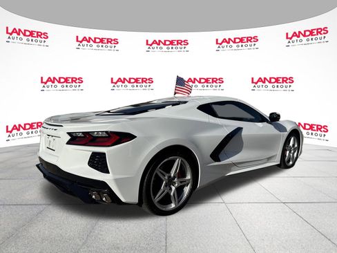 Used 2024 Chevrolet Corvette Stingray Coupe w/ 1LT RWD image 3