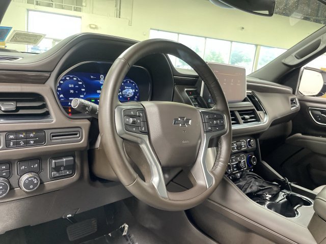 Used 2024 Chevrolet Tahoe Z71 w/ Z71 Off-Road Package AWD/4WD image 14