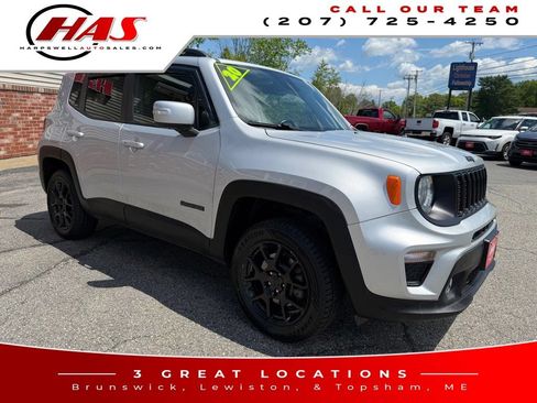 Used 2020 Jeep Renegade Altitude AWD/4WD image 8