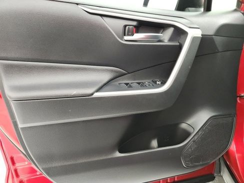 Certified 2023 Toyota RAV4 SE image 45