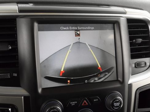 Used 2017 RAM 1500 Classic SLT w/ SLT Plus D￩cor Group image 21