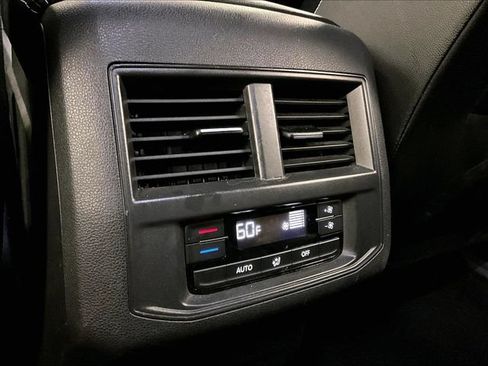 Used 2021 Volkswagen Atlas SE AWD/4WD image 34