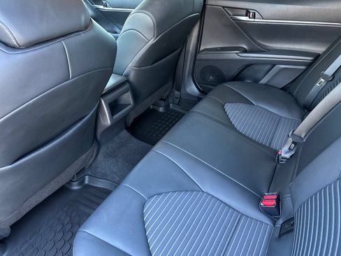 Used 2024 Toyota Camry SE FWD image 14