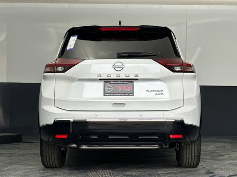 New 2026 Nissan Rogue Platinum w/ Platinum Premium Package AWD/4WD image 4