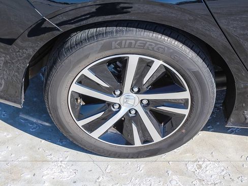 Certified 2023 Honda Civic LX image 9