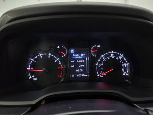 Used 2021 Toyota 4Runner SR5 image 10