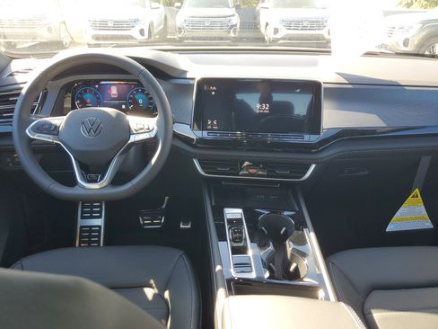 New 2026 Volkswagen Atlas Cross Sport SEL R-Line image 6