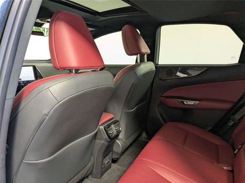 Used 2024 Lexus NX 250 FWD image 35