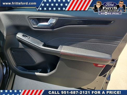 New 2025 Ford Escape ST-Line w/ Equipment Group 301A image 15