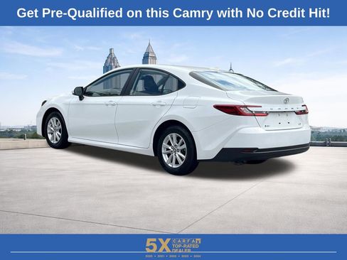 Used 2025 Toyota Camry LE FWD image 20
