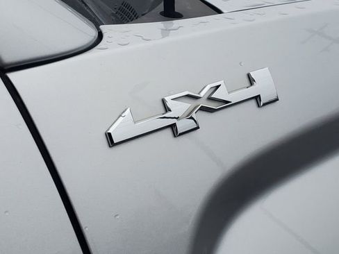 Used 2019 GMC Sierra 1500 SLE w/ SLE Value Package image 7