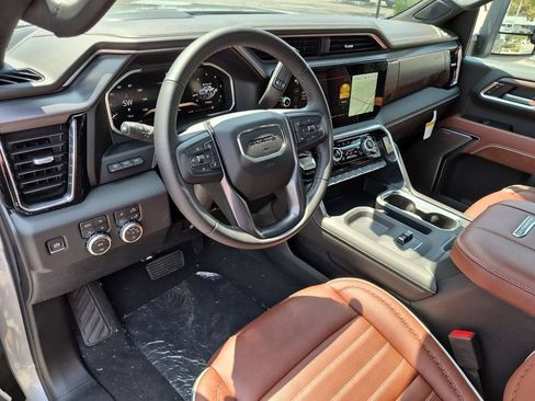 New 2026 GMC Sierra 2500 Denali Ultimate AWD/4WD image 12