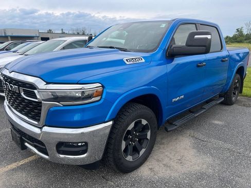 Used 2025 RAM 1500 Big Horn AWD/4WD image 1