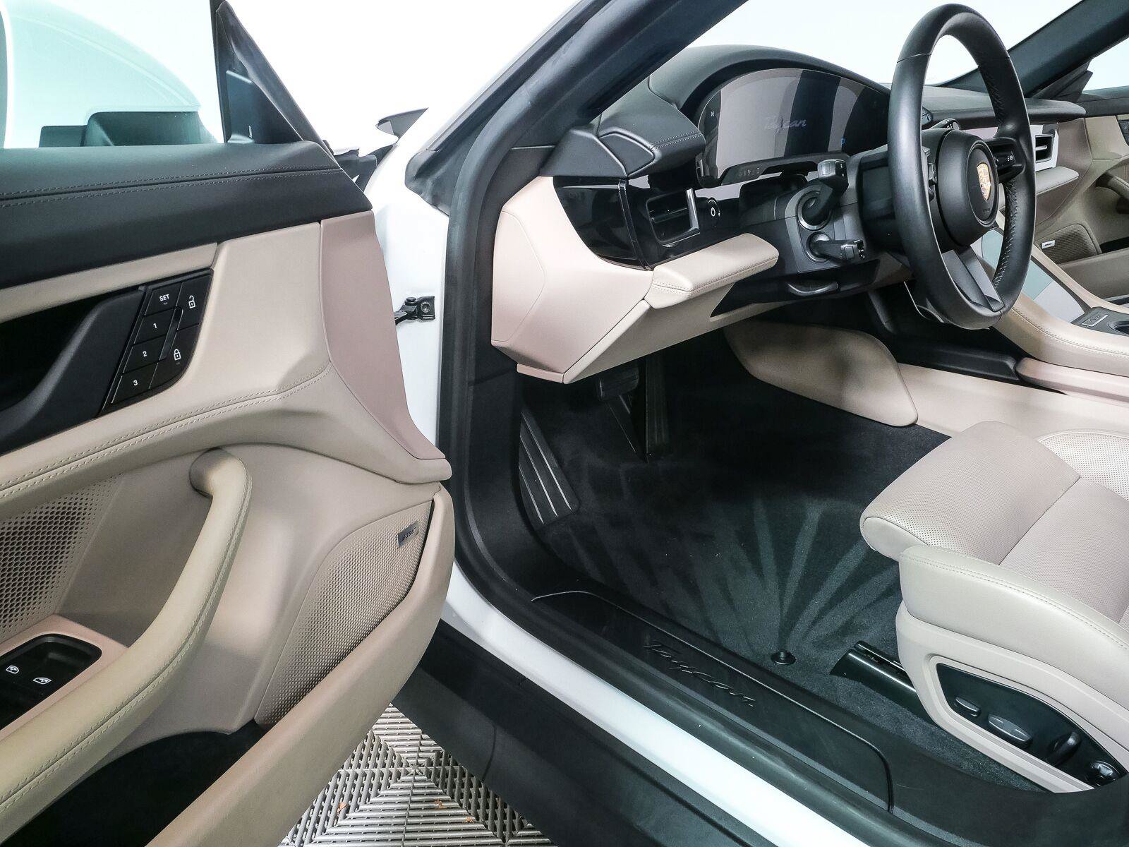 Certified 2024 Porsche Taycan RWD image 8