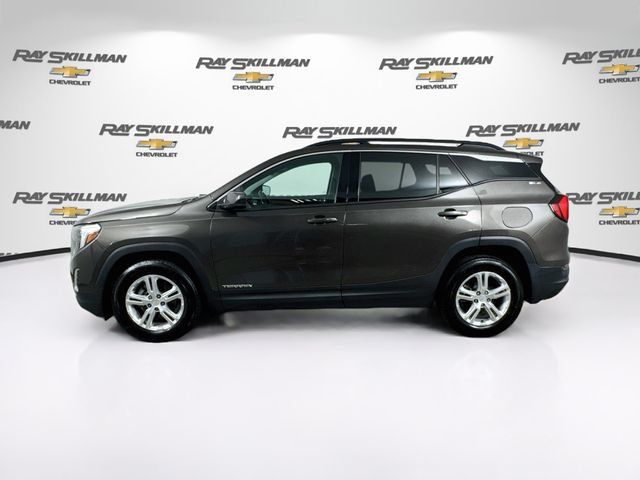 Used 2020 GMC Terrain SLE w/ Driver Convenience Package AWD/4WD image 4