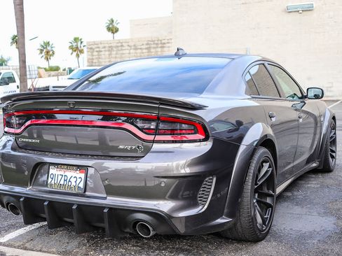 Used 2021 Dodge Charger SRT Hellcat w/ Harman/Kardon Audio Group image 7