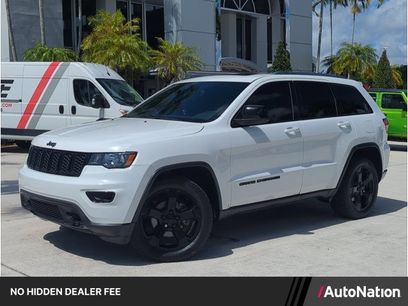 Used 2018 Jeep Grand Cherokee Laredo