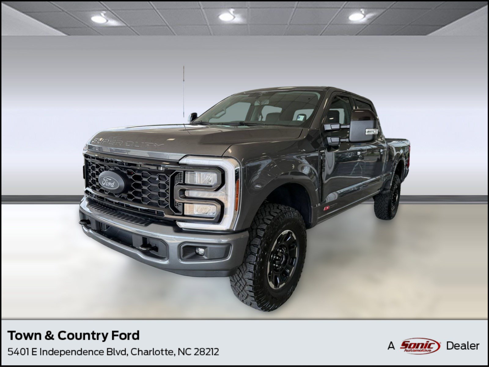 Used 2026 Ford F350 Lariat w/ Tremor Off-Road Package AWD/4WD image 1