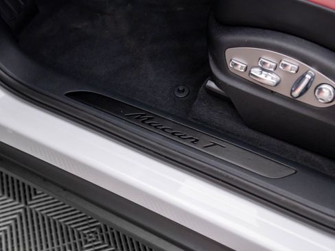 New 2026 Porsche Macan Turbo image 14