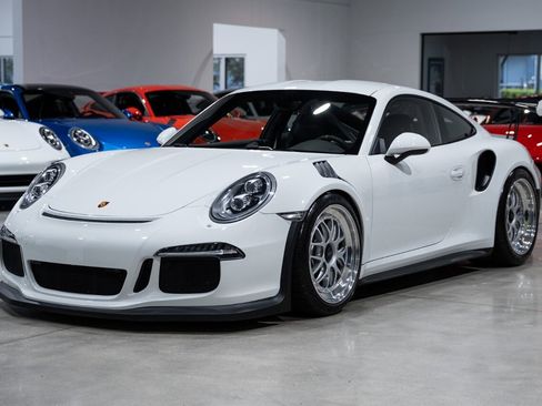 Used 2016 Porsche 911 GT3 RS RWD image 10
