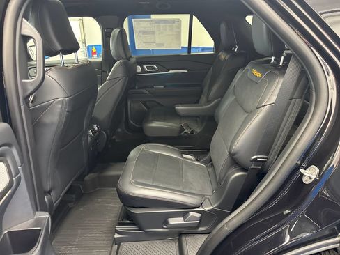New 2026 Ford Explorer Tremor w/ Tremor Ultimate Package AWD/4WD image 27