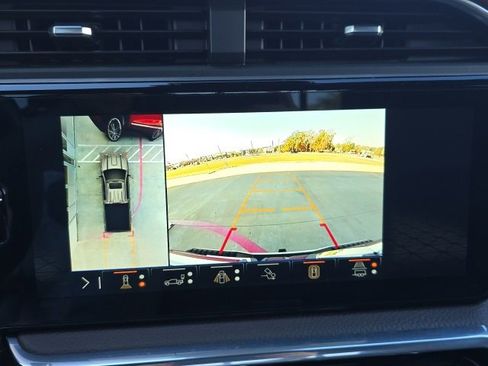 Used 2024 GMC Sierra 2500 Denali w/ Denali Reserve Package image 28