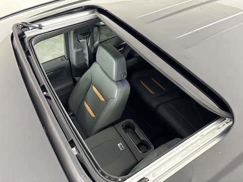 New 2026 GMC Sierra 1500 AT4 w/ AT4 Premium Package image 22