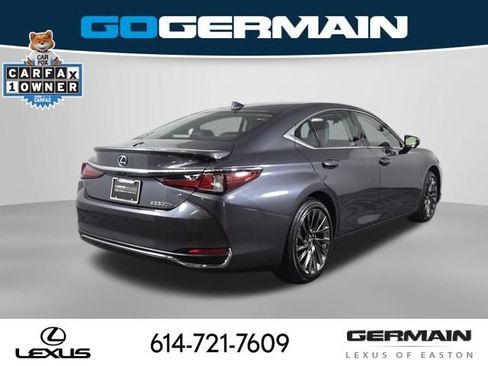 Certified 2025 Lexus ES 300h Ultra Luxury FWD image 8