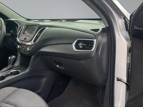 Used 2021 Chevrolet Equinox LT w/ LPO, Cargo Package AWD/4WD image 26