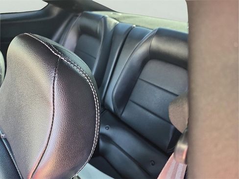Used 2021 Ford Mustang Premium image 11
