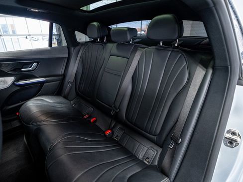 Used 2023 Mercedes-Benz EQE 500 4MATIC Sedan image 54