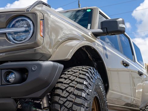 New 2025 Ford Bronco Badlands image 42