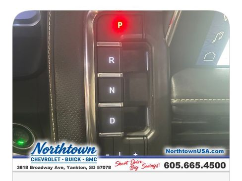 Used 2023 GMC Yukon SLT w/ SLT Premium Package AWD/4WD image 25